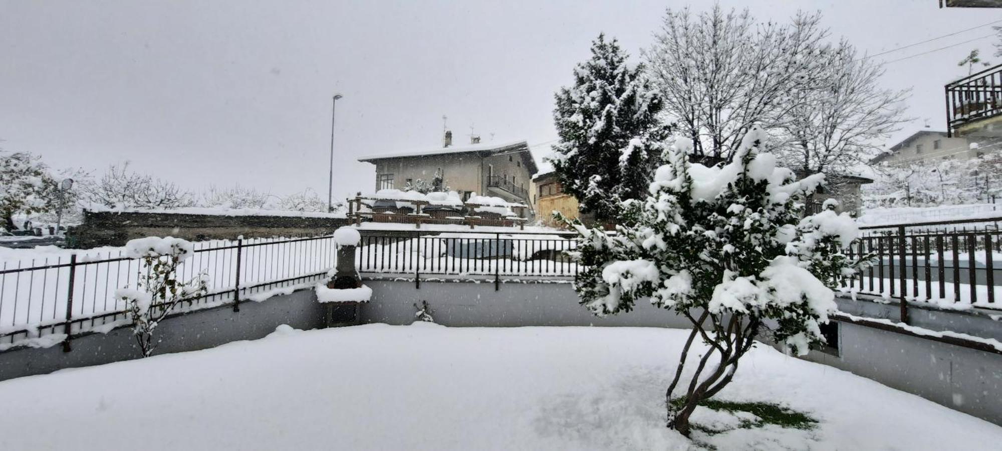 A Casa Di Vera - Vivi La Tua Valle D'Aosta Nus Extérieur photo